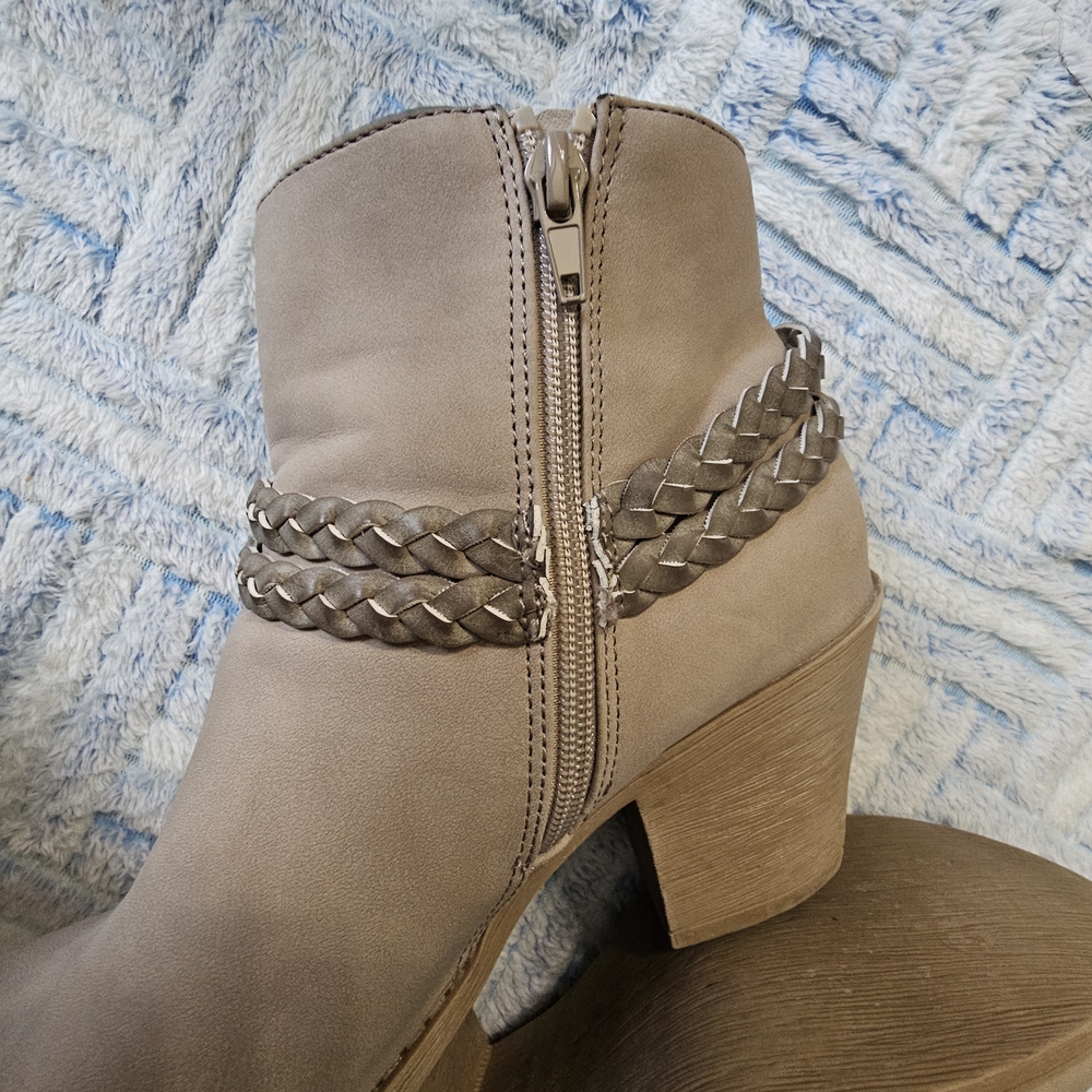 Blowfish Braided Strap Ankle Booties - Taupe - Picture 4 of 6